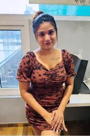 young escorts girl in Lucknow
